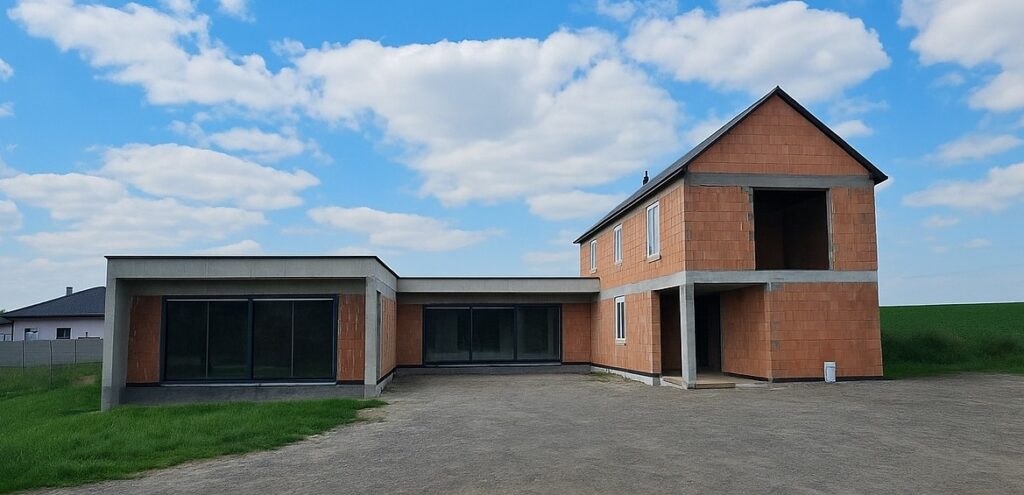 VILPE Sense Reveals Moisture and Membrane Cracks in a Newly Built Home